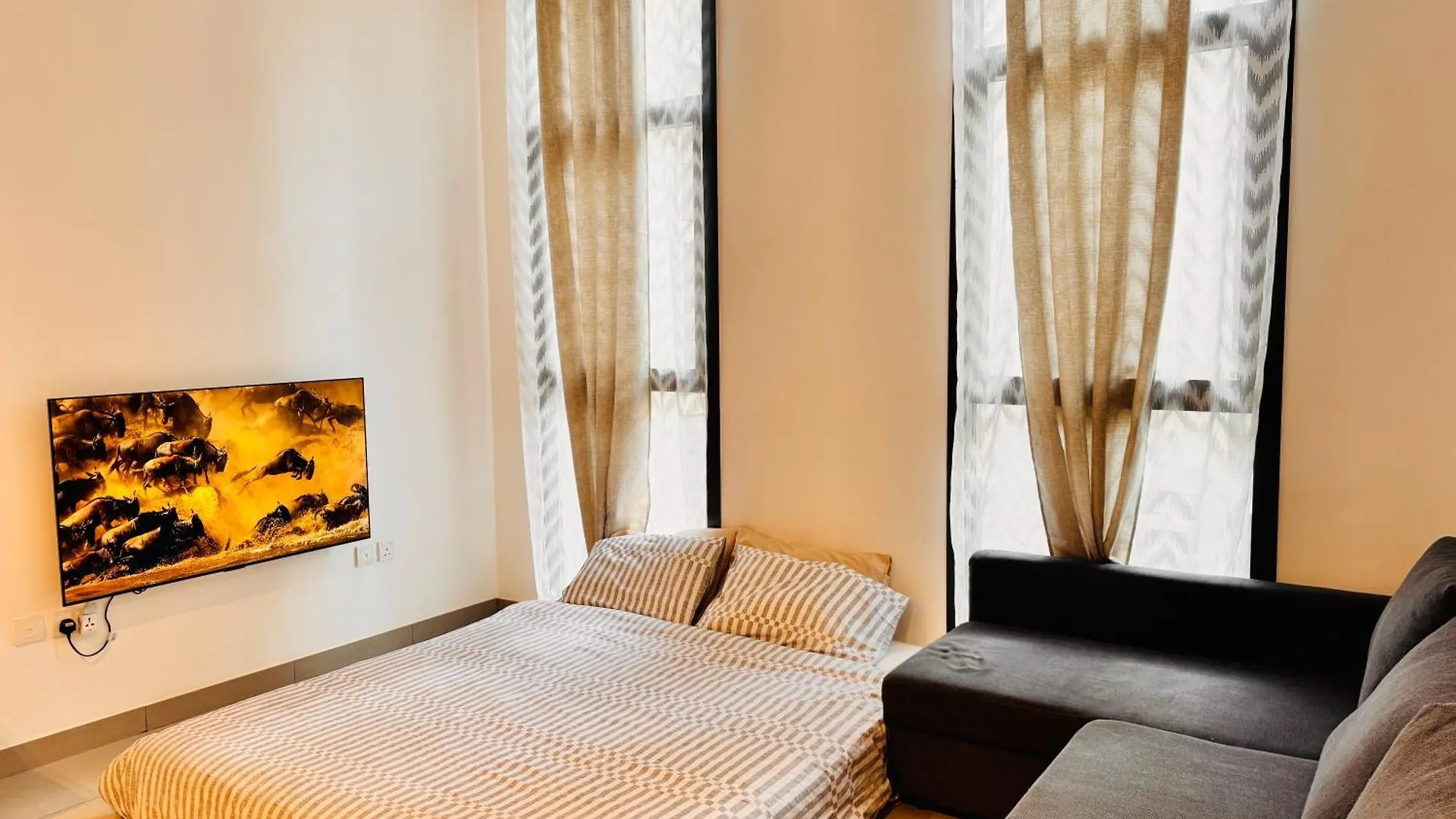 Studio Apartment With Gym , Pool Sharjah Forenede Arabiske Emirater